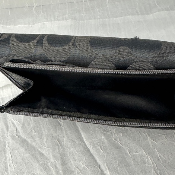 Coach Ashley Black signature C Jacquard with Leather Trim - Picture 3 of 5